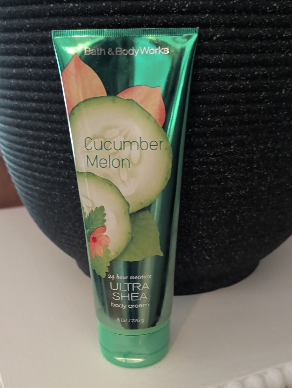 Bath & Body Works Cucumber Melon Ultra Shea Body Cream - Green